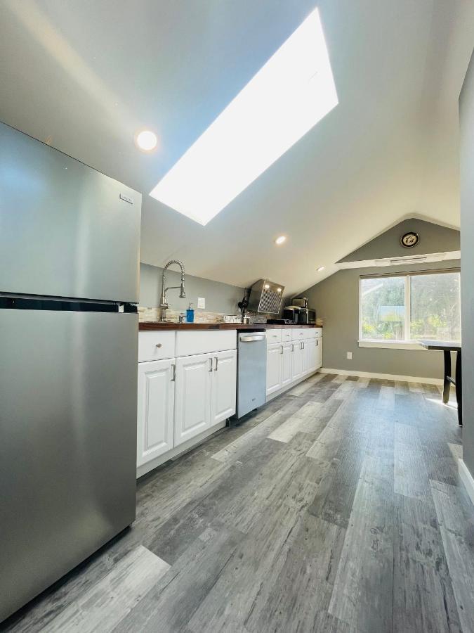 Green Lake 1St Line Home B With Central Air Conditioners Seattle Exterior foto